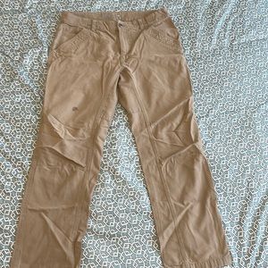 Mountain hardwear pants